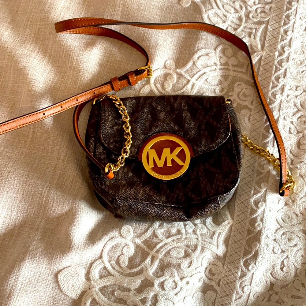 Michael Kors purse